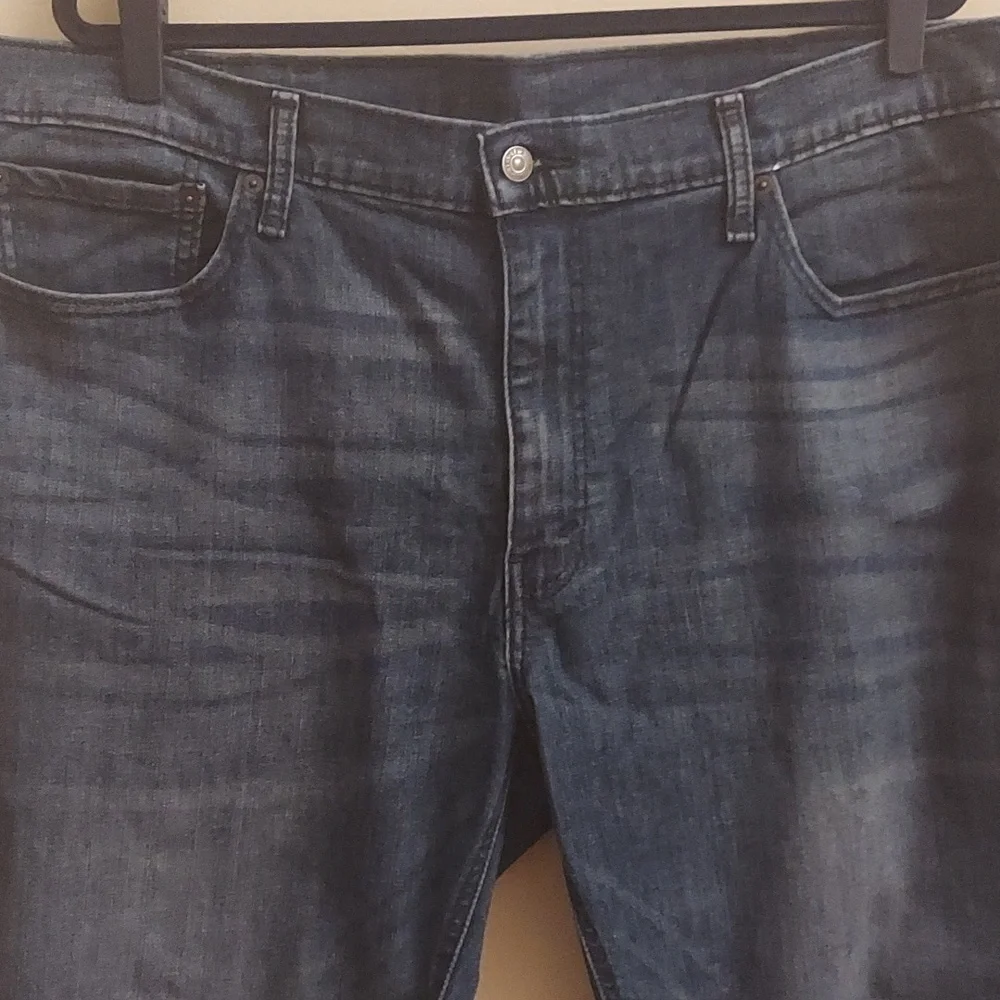 LEVI'S Men's 541 Athletic Taper Flex Jeans in Blue Wash